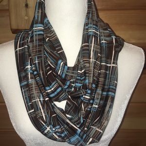 Women’s infinity scarf